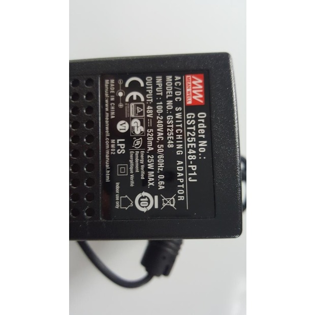 Mean Well GST25E48-P1J Steckernetzteil